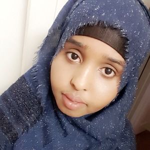 Meet your Posher, Hani